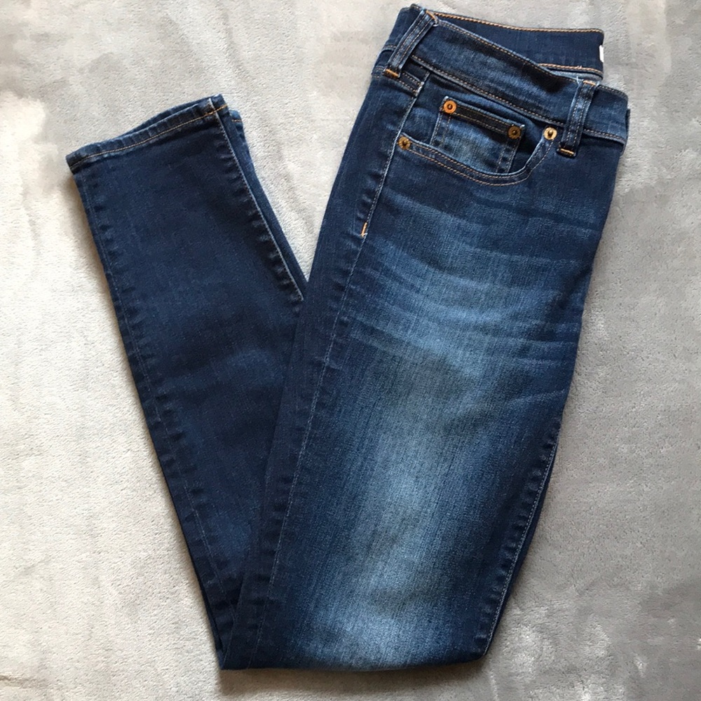 SOLD J. Crew Women’s Skinny Jean